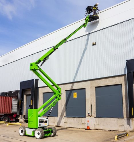 Niftylift launches new narrow booms