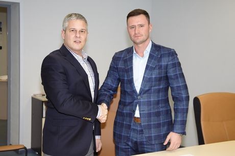 VERTEX has become a national distributor for JLG EMEA BV