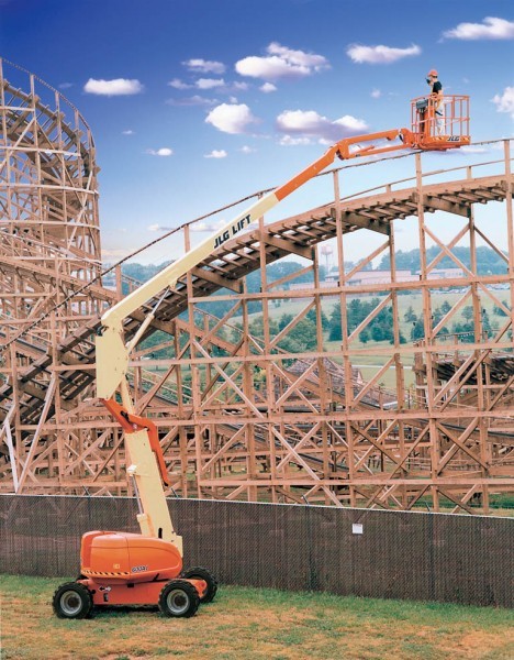 JLG 600AJ